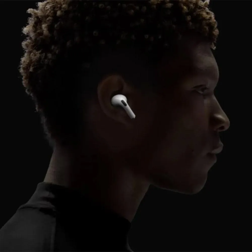 Apple Airpods Pro (2nd Generation) with MagSafe Charging Case (USB-C)