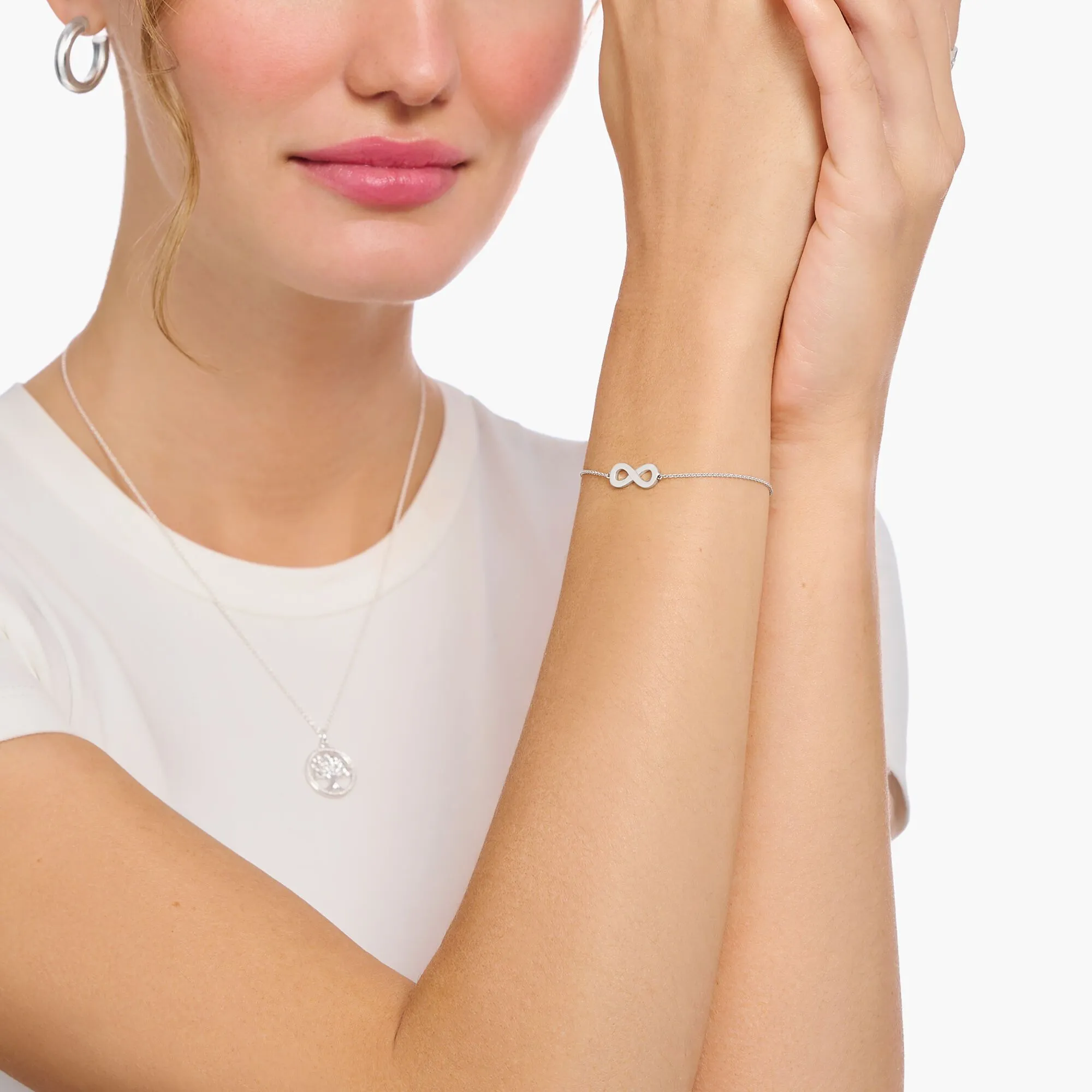 Bracelet with infinity pendant - silver