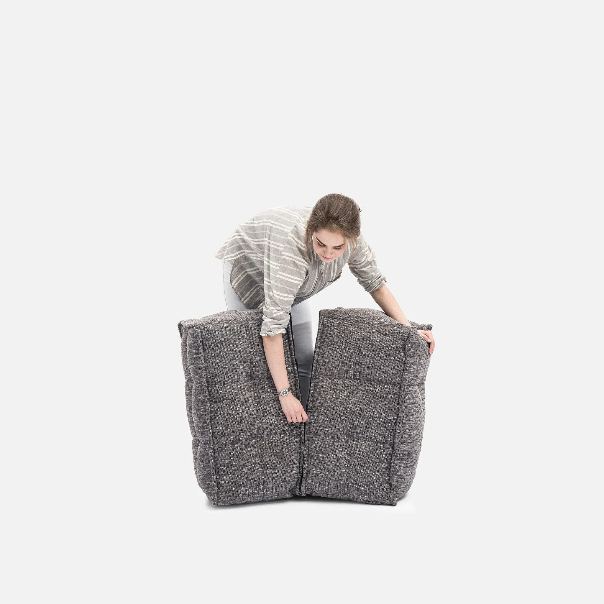 Mod 4 L Sofa - Interior