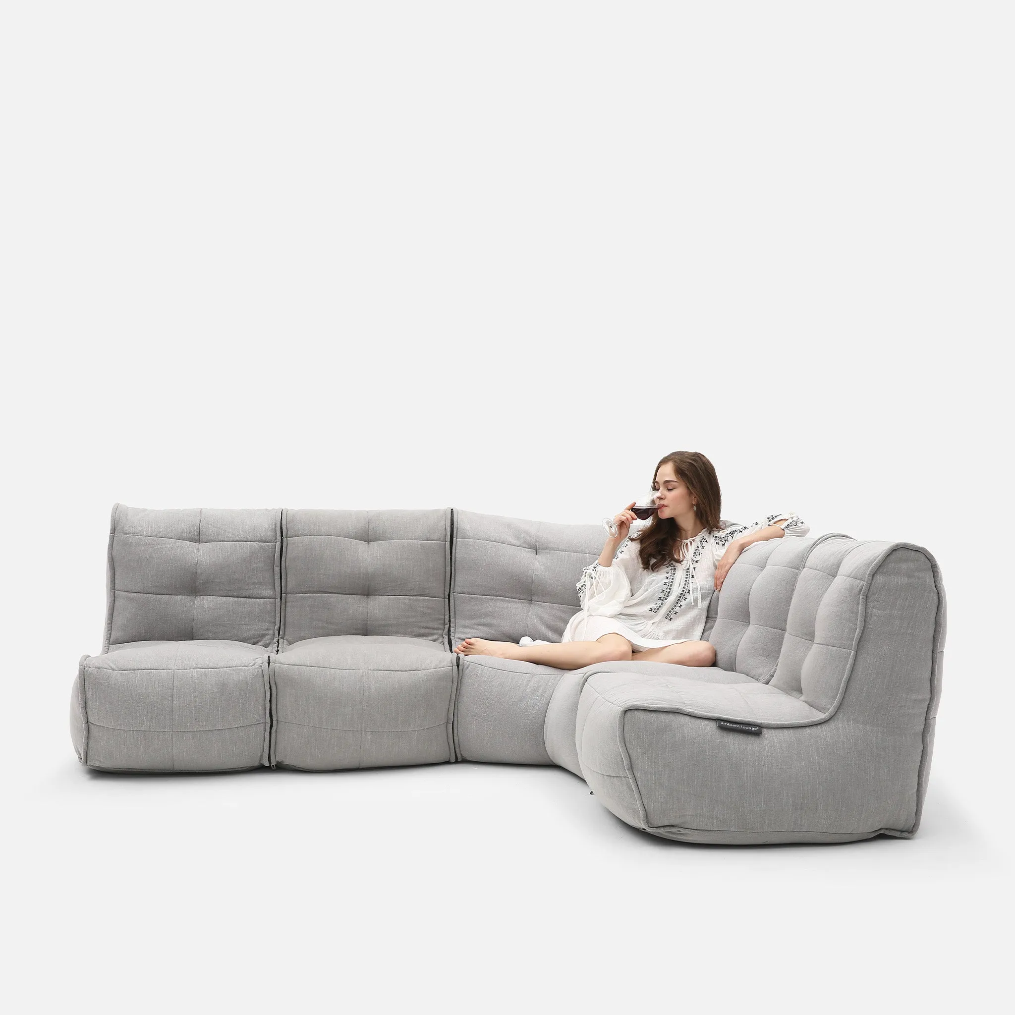 Mod 4 L Sofa - Interior