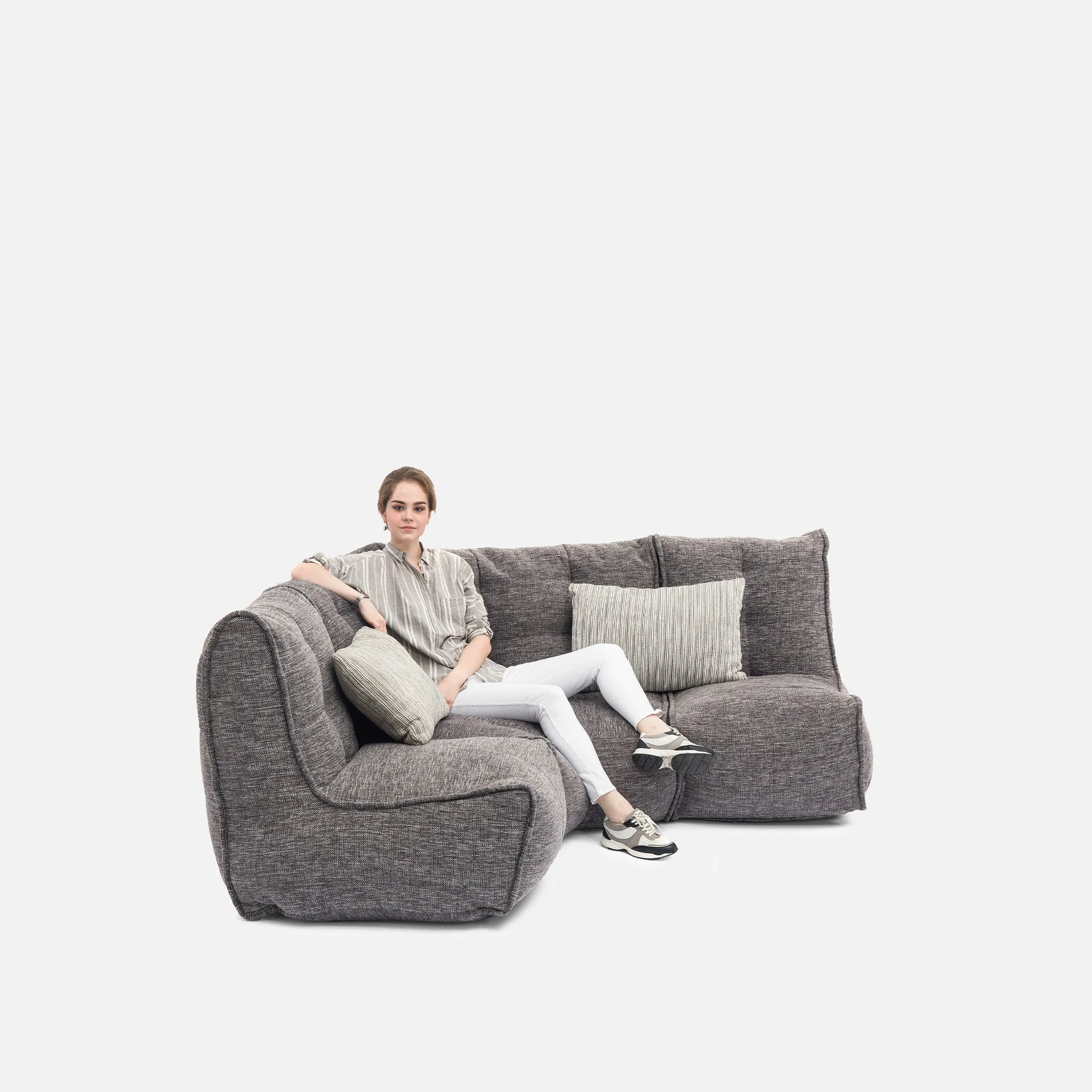 Mod 4 L Sofa - Interior