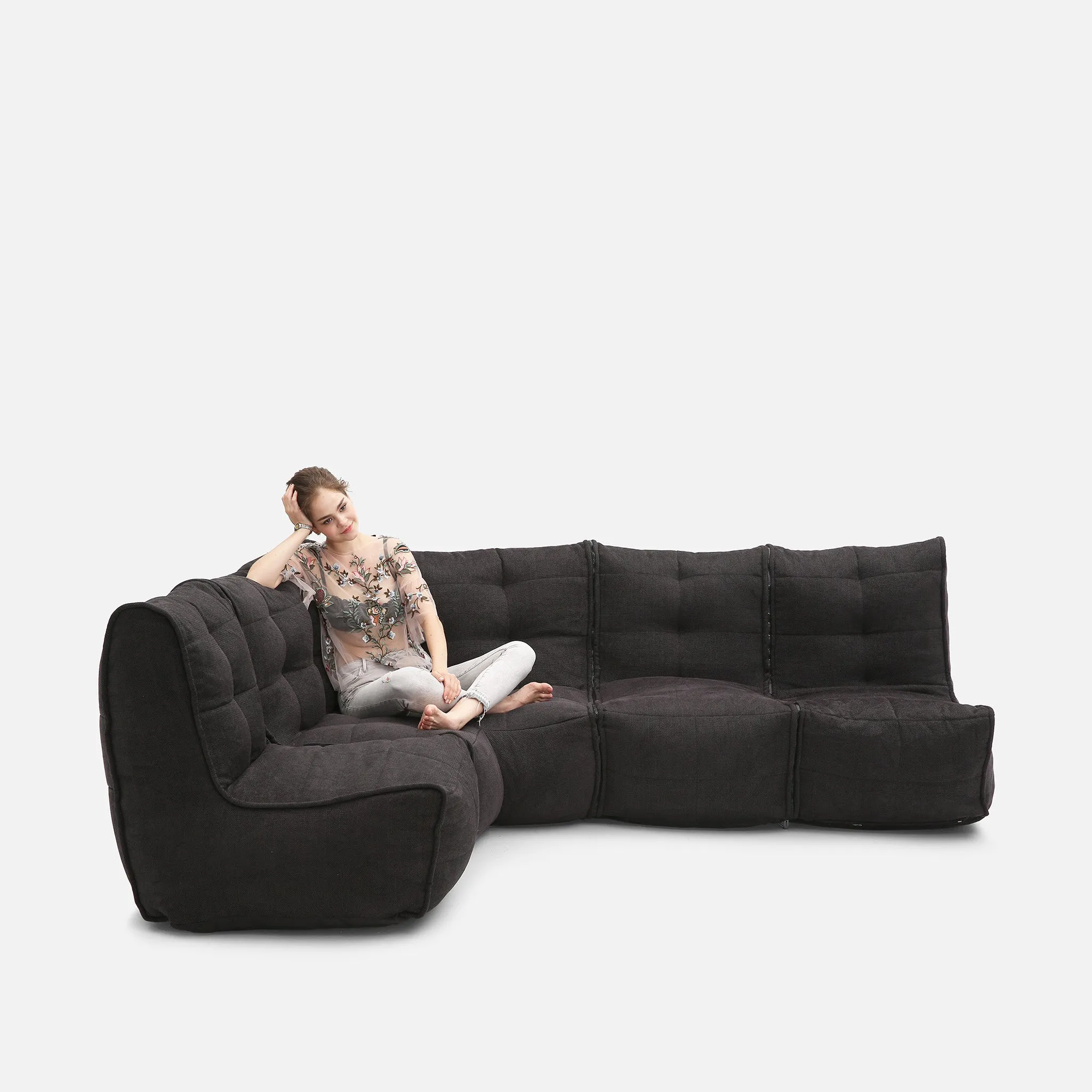 Mod 4 L Sofa - Interior